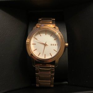 rose gold DKNY watch NWT